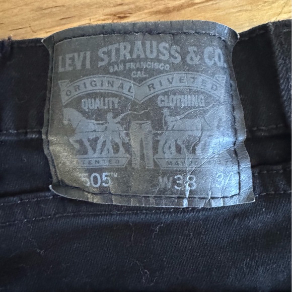 Levi’s EUC Men’s 505 Black Jeans W38 L34 - Picture 5 of 7
